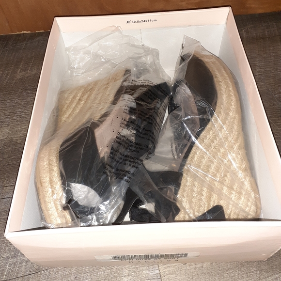 Strap Up Black Pumps - Picture 3 of 3